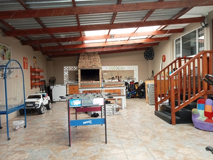 3 Bedroom Property for Sale in Amalinda Eastern Cape